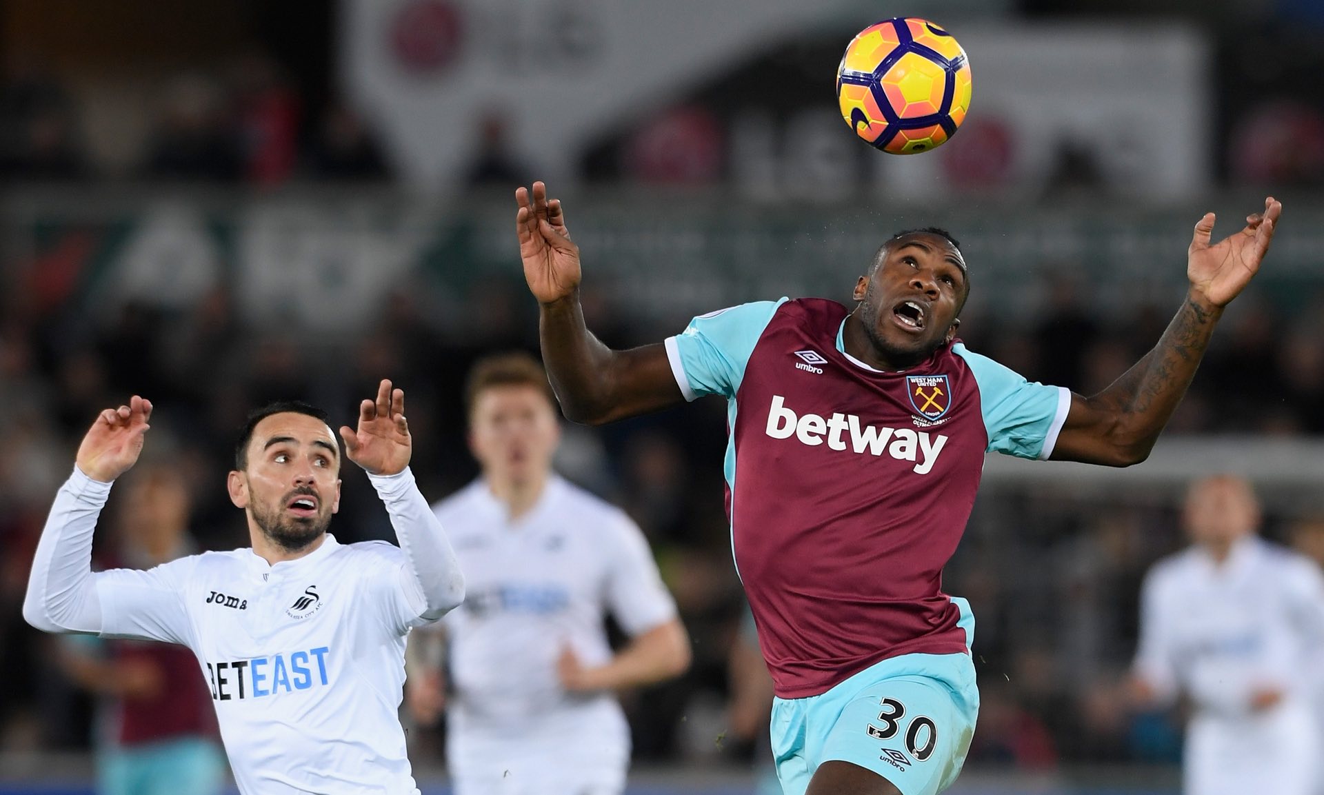 加大了对西 加大了对西